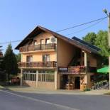 Фотография гостевого дома Apartments and rooms with parking space Donje Taboriste, Plitvice - 17486