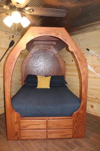 Фотография гостиницы Samantha's Timber Inn