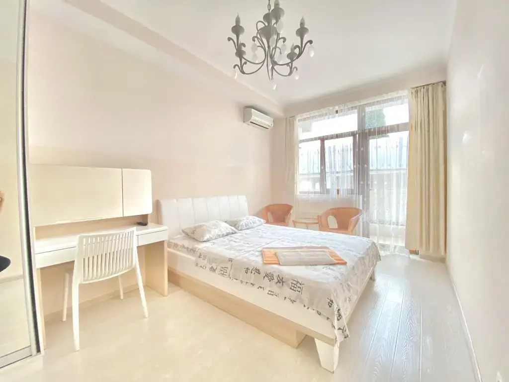 Фотография квартиры Квартира Комфорт с 2 спальнями и балконом М2