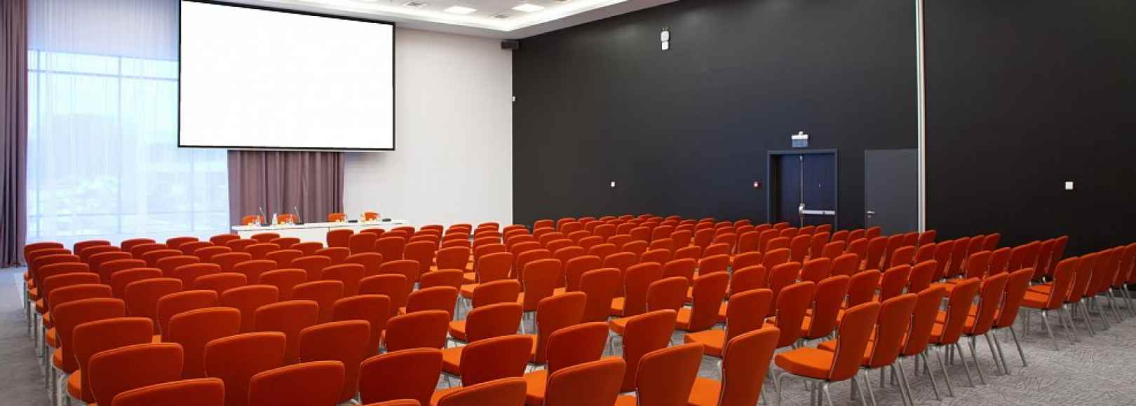 Фотография конференц-зала Москва-Санкт-Петербург