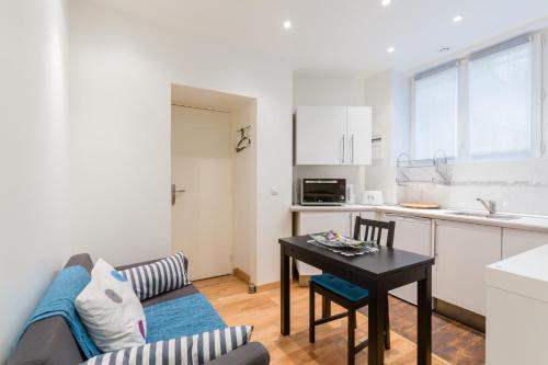 Фотография мини отеля Appartement Petits Champs II