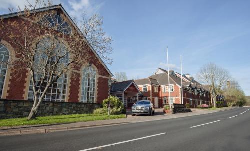 Фотография гостиницы The Heritage Park Hotel