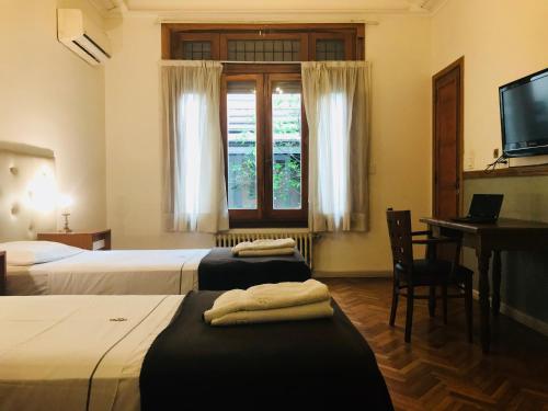 Фотография гостевого дома Baires House