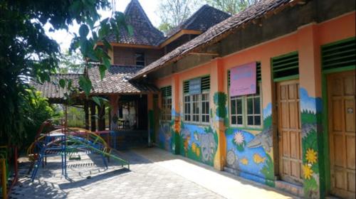 Фотографии гостиницы 
            Bina Karya Guesthouse