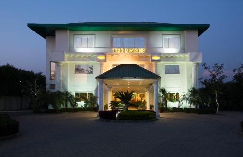 Фотография гостиницы The Manor Kashipur by Leisure Hotels