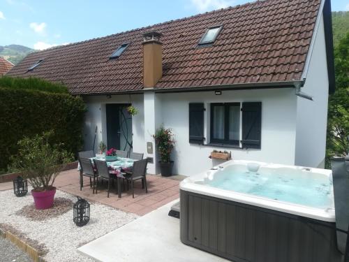 Фотография гостевого дома The Primevères Home - SPA