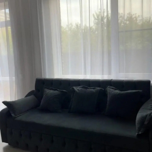 Фотография Коттеджа Коттедж с бoльшим бaсcейнoм и баней