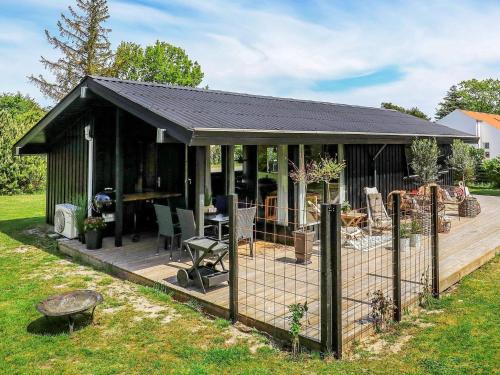 Фотография гостевого дома Holiday home Hals LXIV