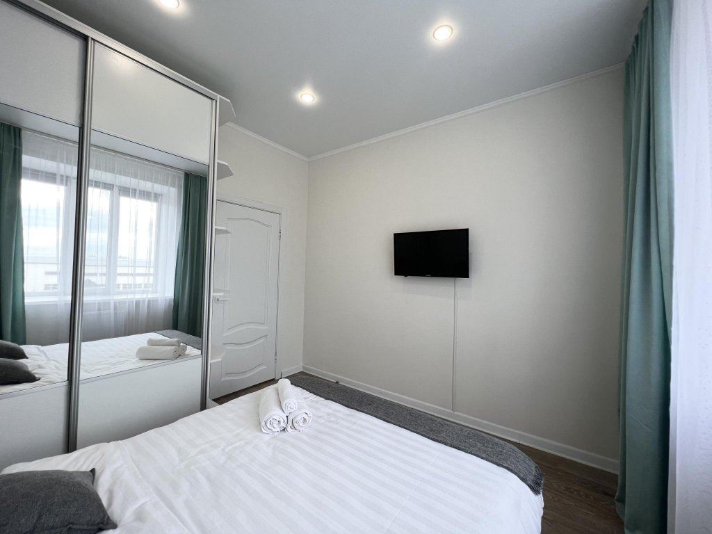 Фотография квартиры Live (Лайв) на улице Камзина 41/3