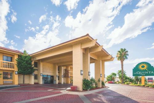 Фотография гостиницы La Quinta Inn by Wyndham Tucson East