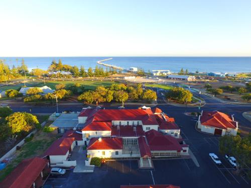 Фотография гостиницы Esplanade Hotel Busselton