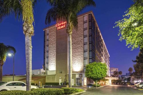 Фотография гостиницы Clarion Hotel Anaheim Resort
