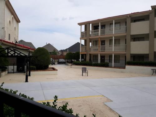 Фотография гостиницы OYO Hotel Irving DFW Airport North