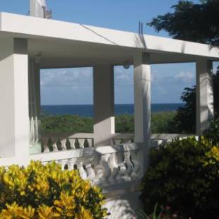 Фотография гостевого дома Tranquility by the Sea