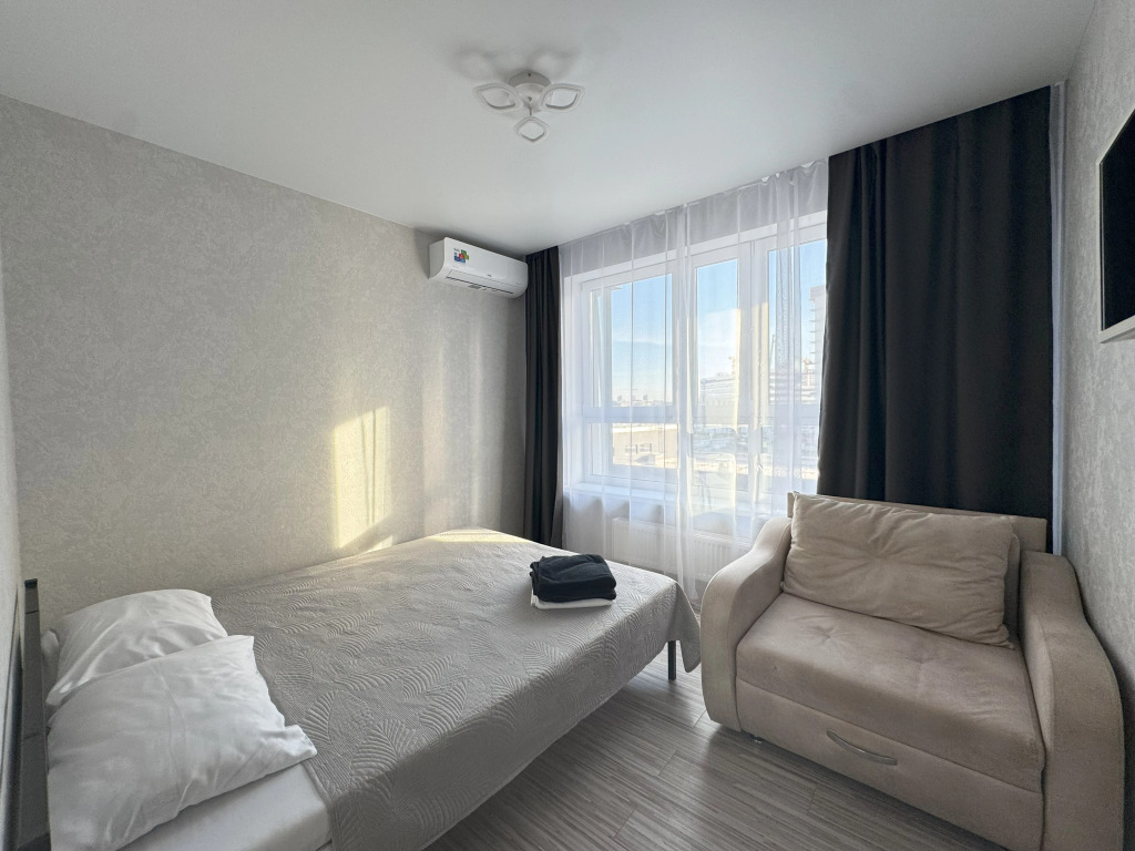 Фотография квартиры Квартира Пятиместная Красивая в Новом Районе Дивный Квартал у Озера