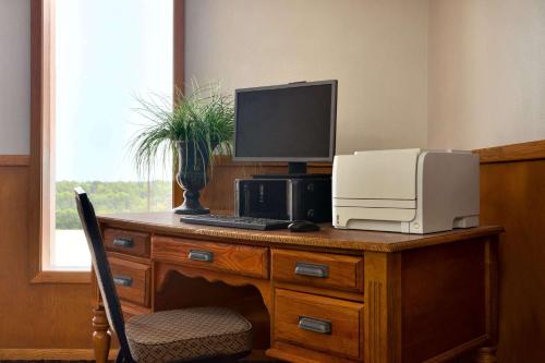 Фотография гостиницы Travelodge by Wyndham Jefferson City