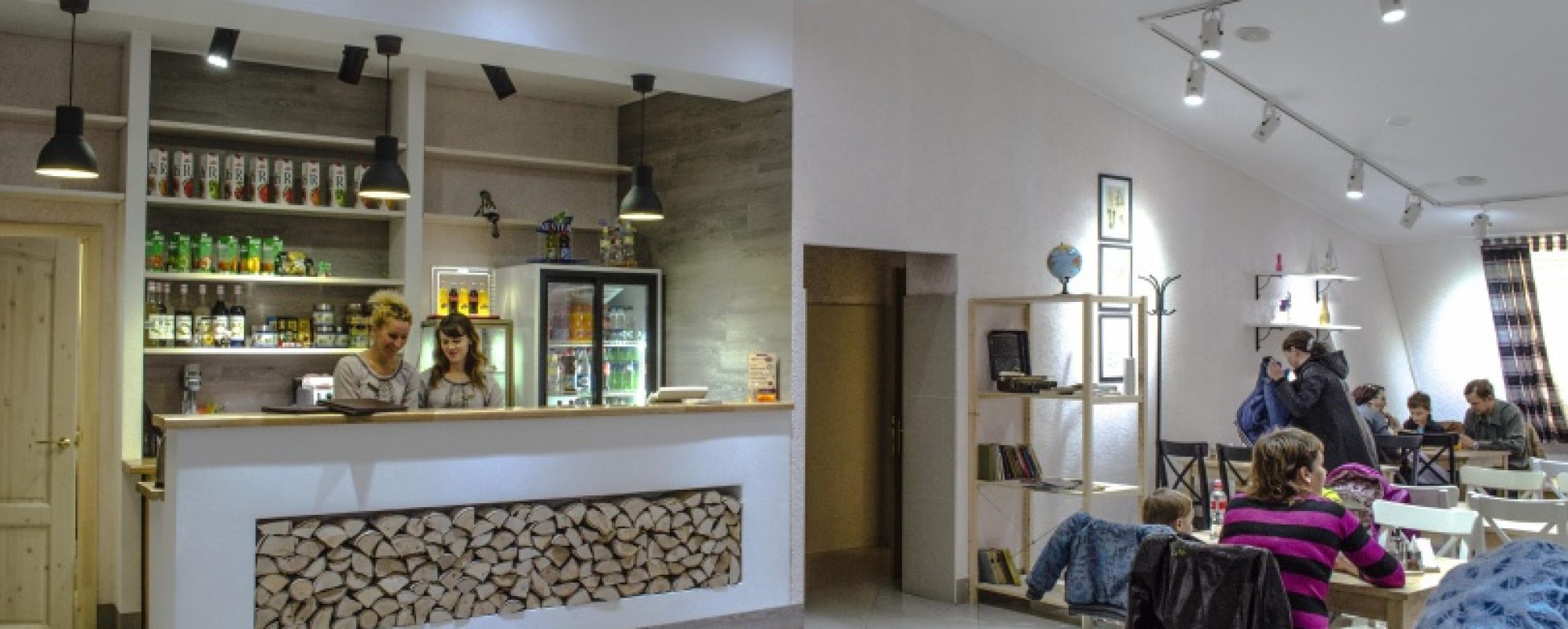 Фотографии кафе 
            Транзит