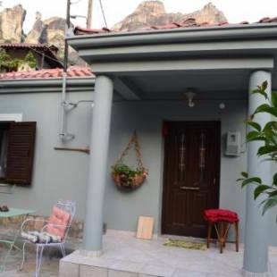 Фотографии гостевого дома 
            Rina's House