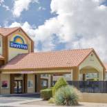 Фотография гостиницы Days Inn by Wyndham Phoenix North