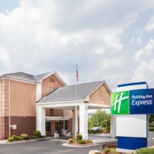 Фотография гостиницы Holiday Inn Express Winston-Salem, an IHG Hotel