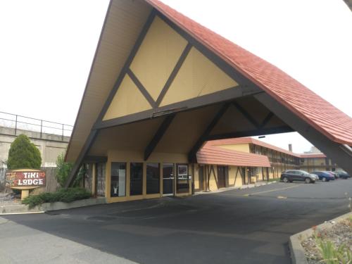 Фотография мотеля Tiki Lodge Motel
