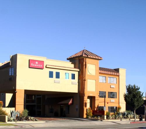 Фотография гостиницы Ramada by Wyndham Culver City