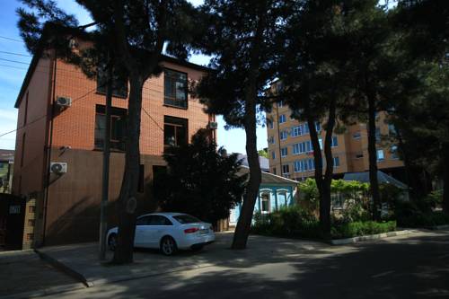 Фотографии гостевого дома 
            Южный берег 