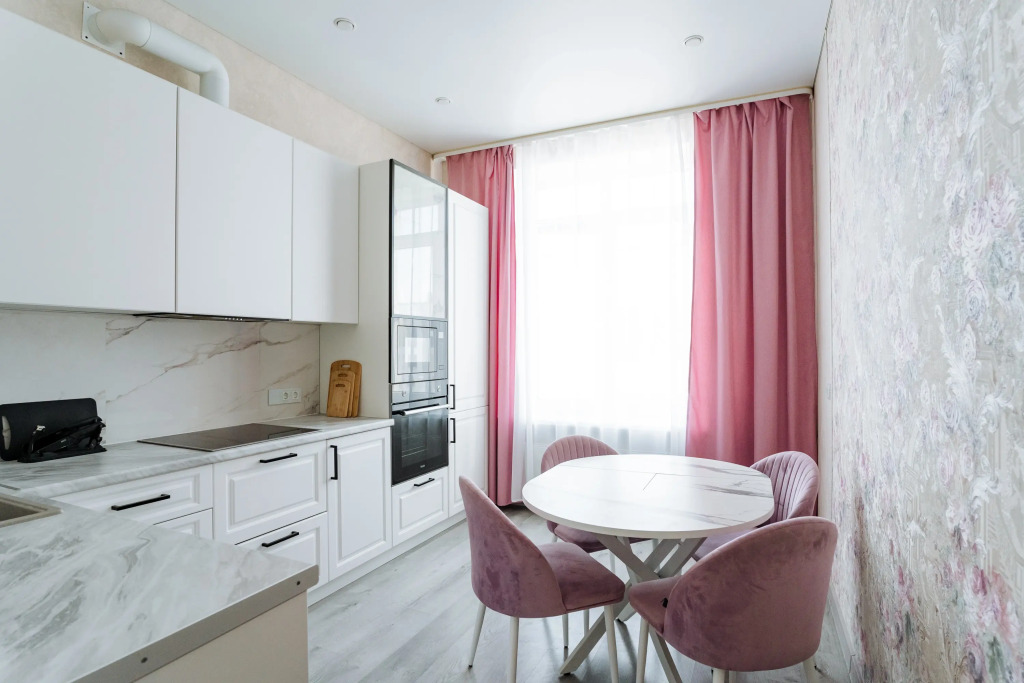 Фотография квартиры Апартаменты Просторные  Добрый дом на Мурзина рядом Мега, Аэропорт и трасса М5