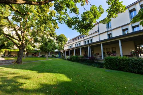 Фотография гостиницы Hotel La Longeraie