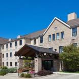 Фотография гостиницы Staybridge Suites Madison - East, an IHG Hotel