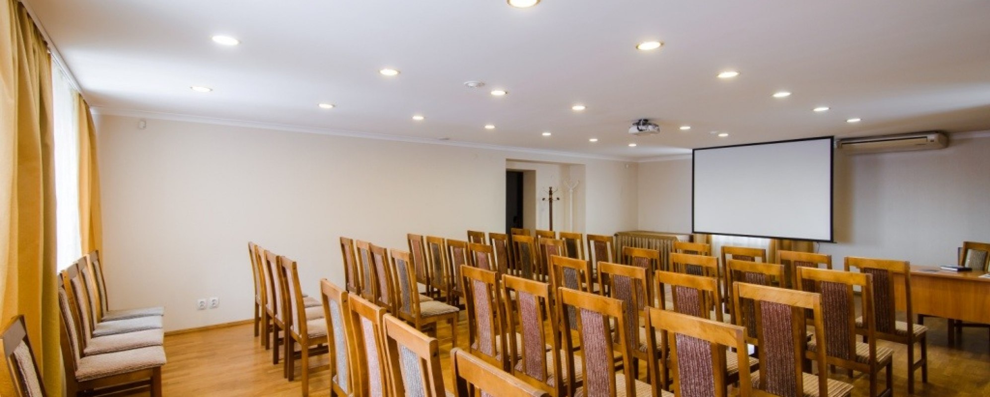 Фотографии конференц-зала Консул