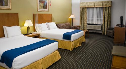 Фотография гостиницы Wingate by Wyndham Lethbridge