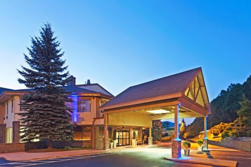 Фотография гостиницы Holiday Inn Express Blowing Rock South, an IHG Hotel