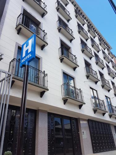 Фотография гостиницы Hotel Castellana Group