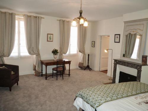 Фотография мини отеля LE CLOS DE LA CATHEDRALE