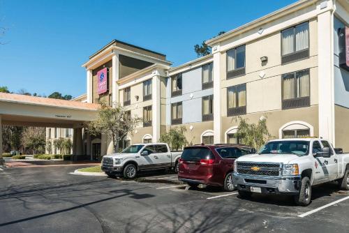 Фотография гостиницы Comfort Suites near MCAS Beaufort
