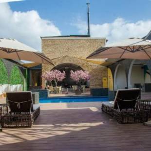 Фотографии гостиницы 
            Best Western Plus Meridian Hotel