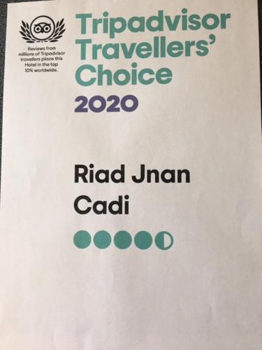 Фотографии гостевого дома
Riad Jnan El Cadi