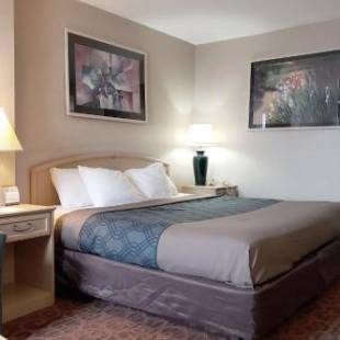 Фотографии гостиницы 
            OYO Hotel Goodland KS Hwy 24