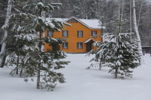 Фотографии гостевого дома 
            Лесные поляны