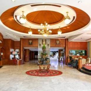 Фотография гостиницы Kosa Hotel & Shopping Mall -SHA Certified