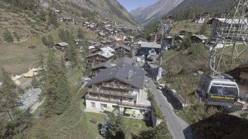 Фотография гостиницы Hotel Plateau Rosa