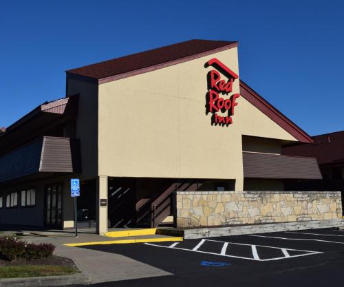 Фотографии мини отеля
Red Roof Inn Binghamton - Johnson City