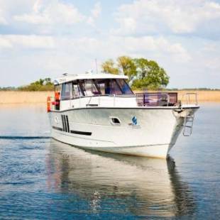 Фотографии мини отеля
Jacht motorowy Nautika 1300 LUX