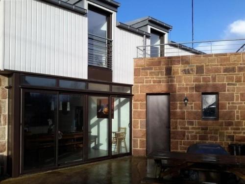 Фотография гостевого дома Maison Pleumeur-Bodou, 5 pièces, 8 personnes - FR-1-542-29