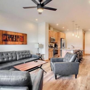 Фотография гостевого дома New Luxury Villa #290 Near Resort - Rooftop Hot Tub & Great Views - FREE Activities & Equipment Rentals Daily