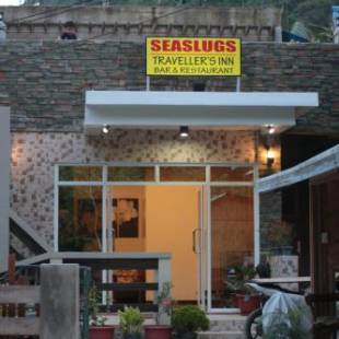 Фотографии мини отеля 
            Seaslugs Traveller's Inn