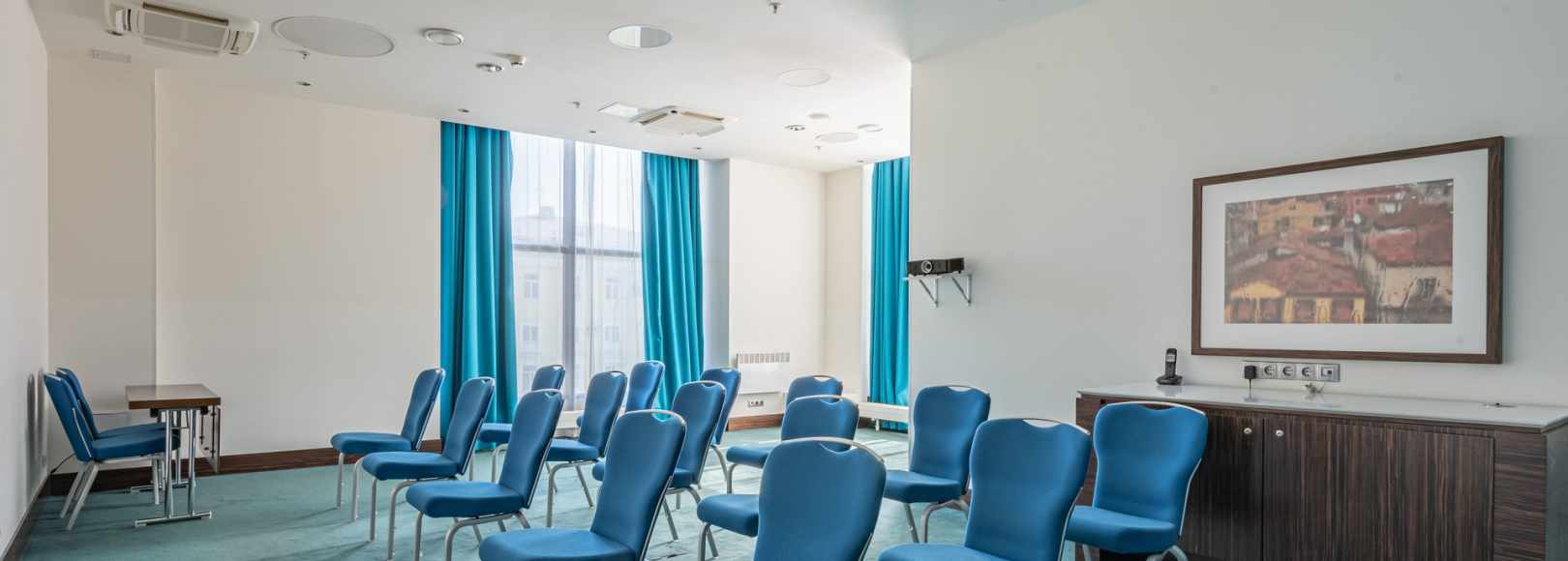 Фотография конференц-зала Зал Пастухов