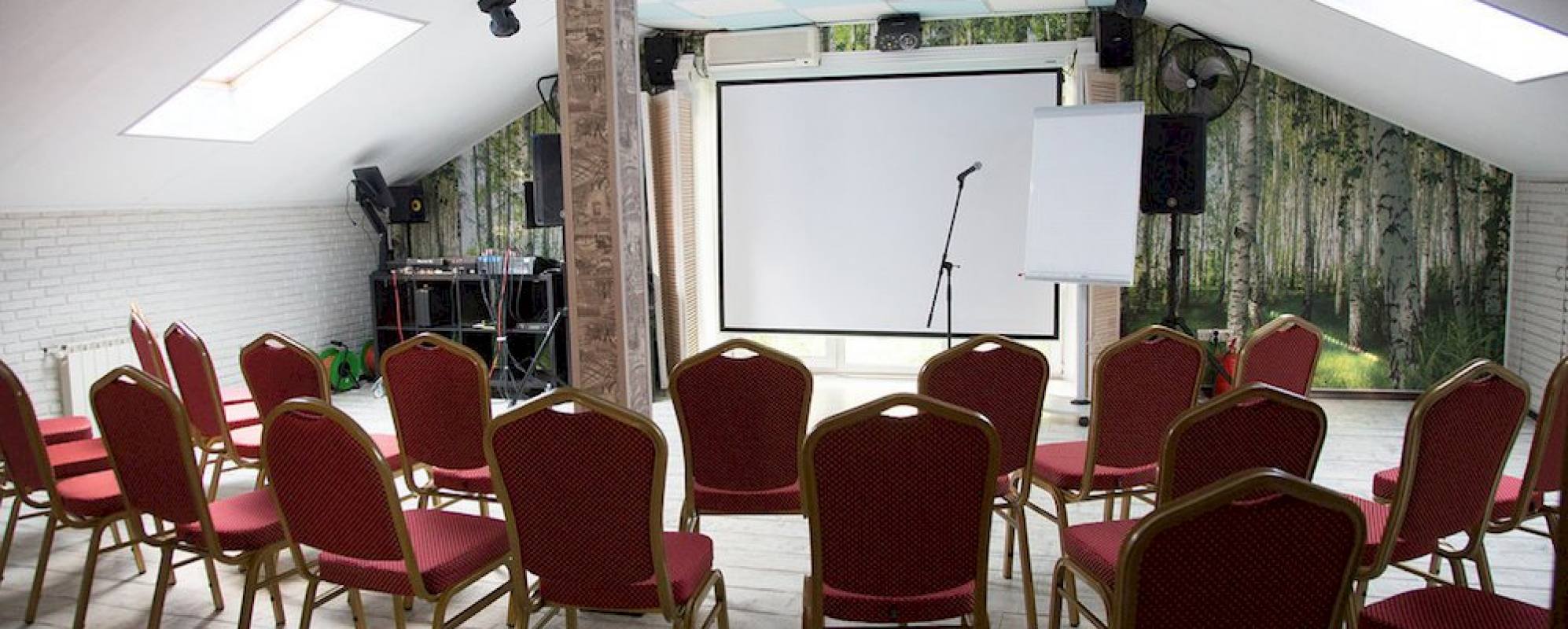 Фотографии конференц-зала NICE loft Основной зал