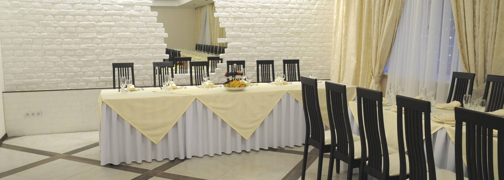 Фотография банкетного зала Лисий Нос